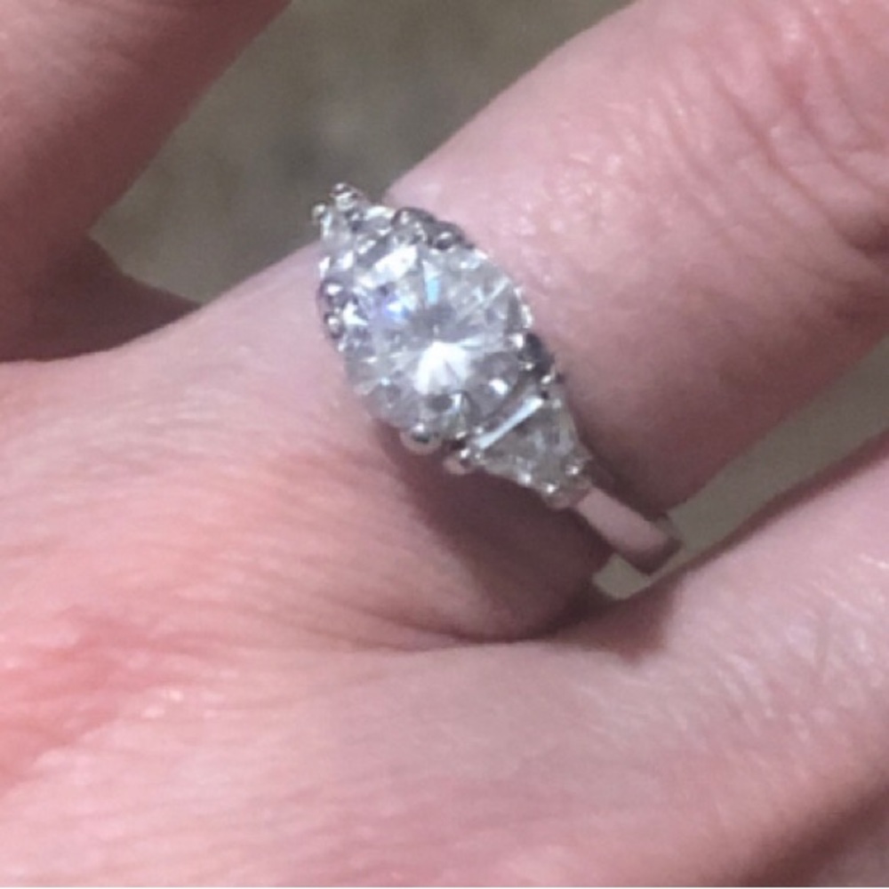 Sterling Silver Band and Setting tri Stone CZ 2 triangles 1 round 8.5